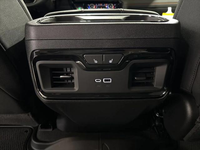 2026 GMC Sierra 2500HD Crew Cab, Standard Bed, AT4, 4WD