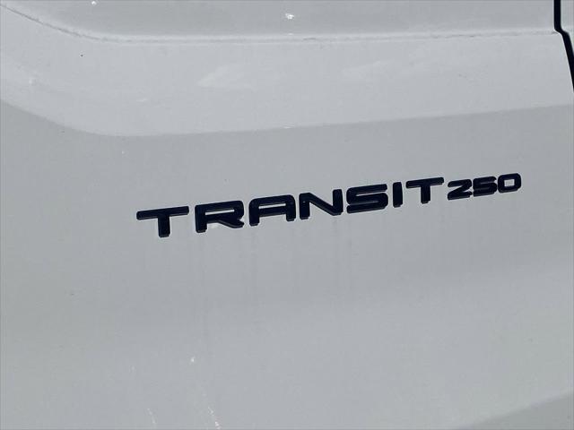 2026 Ford Transit Cargo Van T-250 148 Med Rf 9150 GVWR AWD