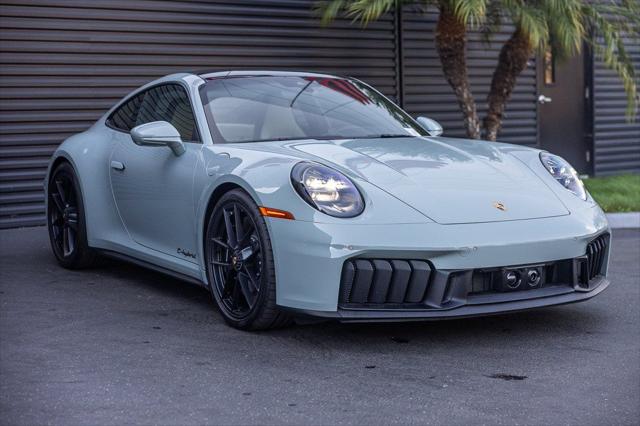 2025 Porsche 911 Carrera GTS