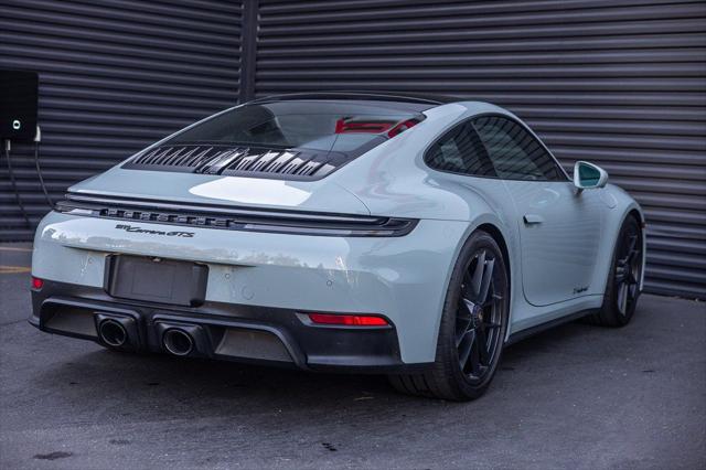 2025 Porsche 911 Carrera GTS