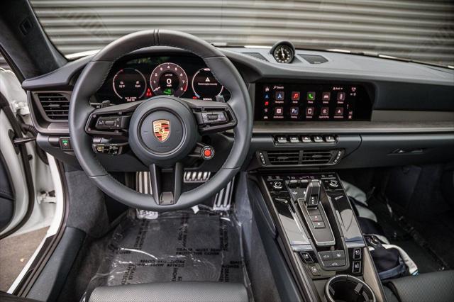2025 Porsche 911 Carrera GTS