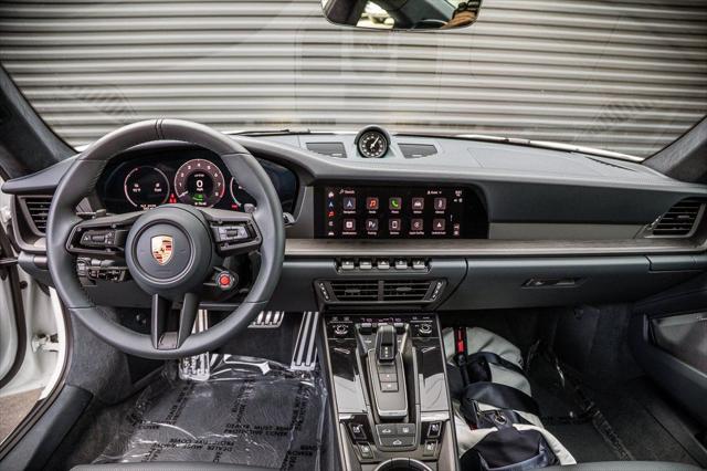 2025 Porsche 911 Carrera GTS