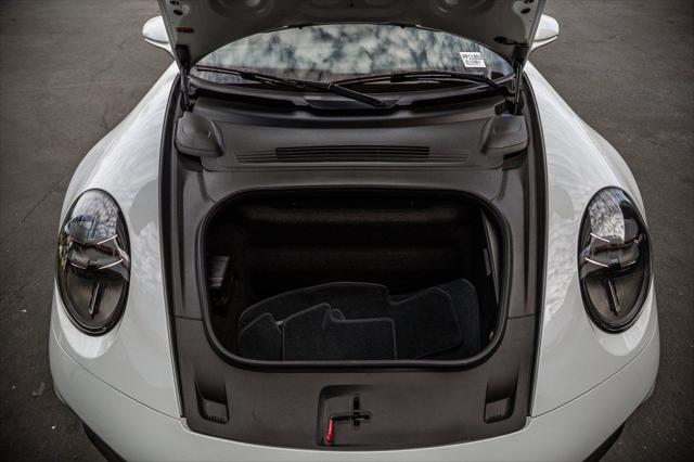 2025 Porsche 911 Carrera GTS