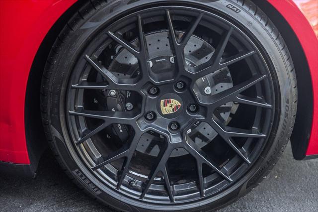 2024 Porsche 911 Carrera GTS