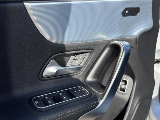 2022 Mercedes-Benz A 220 4MATIC