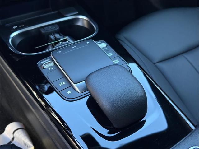 2022 Mercedes-Benz A 220 4MATIC