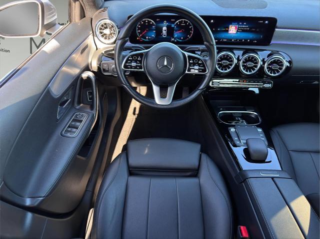 2022 Mercedes-Benz A 220 4MATIC