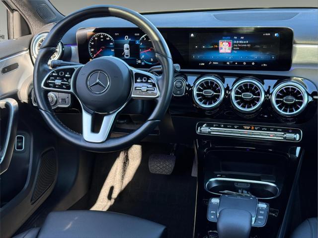 2022 Mercedes-Benz A 220 4MATIC