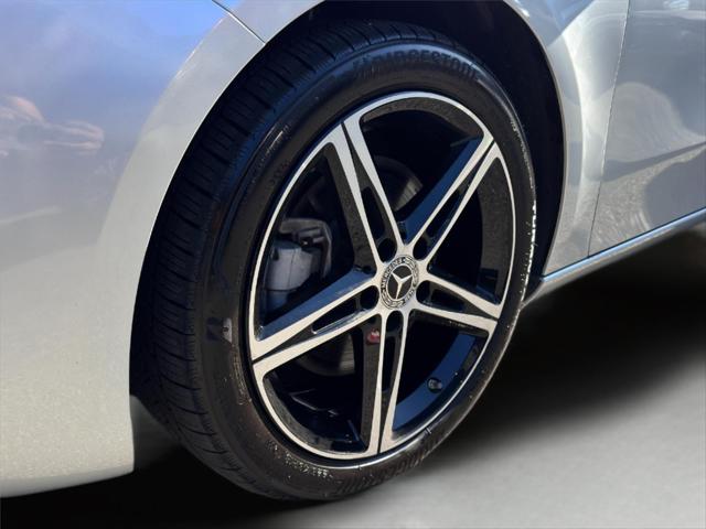 2022 Mercedes-Benz A 220 4MATIC