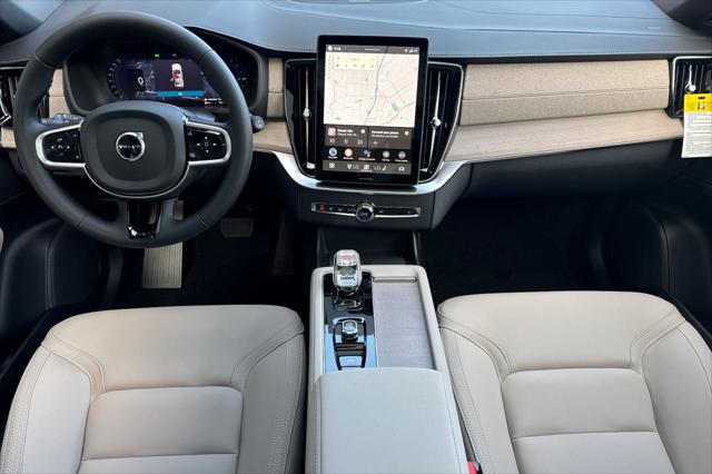 2026 Volvo XC90 Plug-In Hybrid Plus, T8 AWD, Electric/Gasoline, Bright, 7 Seats