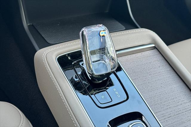 2026 Volvo XC90 Plug-In Hybrid Plus, T8 AWD, Electric/Gasoline, Bright, 7 Seats