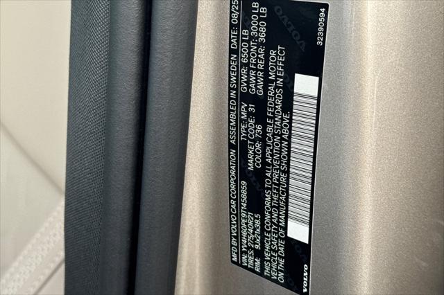 2026 Volvo XC90 Plug-In Hybrid Plus, T8 AWD, Electric/Gasoline, Bright, 7 Seats