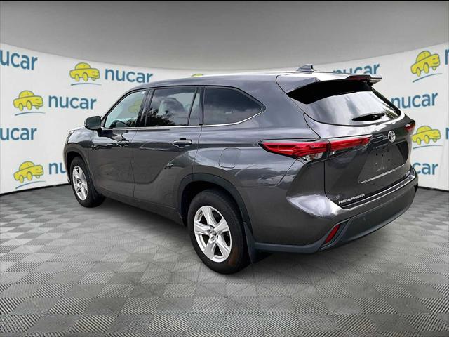 2021 Toyota Highlander LE