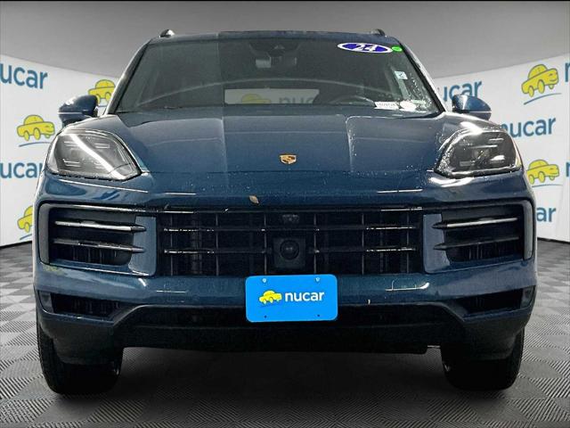 2024 Porsche Cayenne Unknown