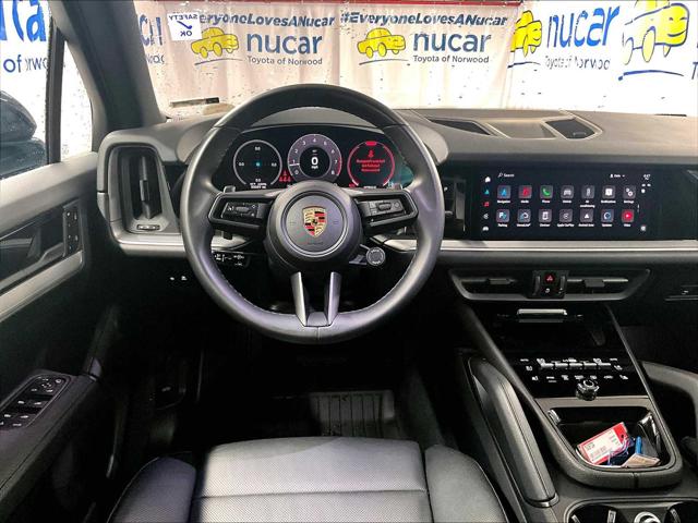 2024 Porsche Cayenne Unknown