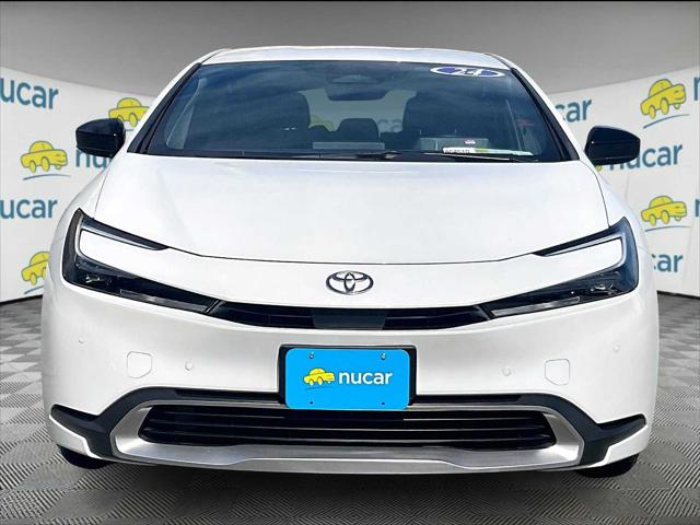 2024 Toyota Prius Prime SE