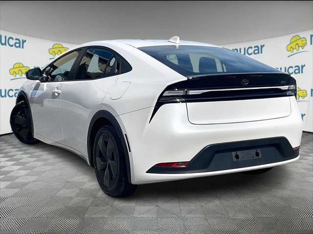 2024 Toyota Prius Prime SE