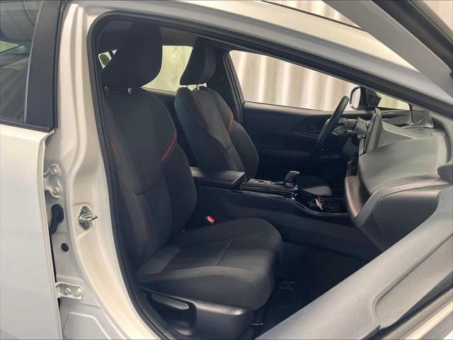 2024 Toyota Prius Prime SE