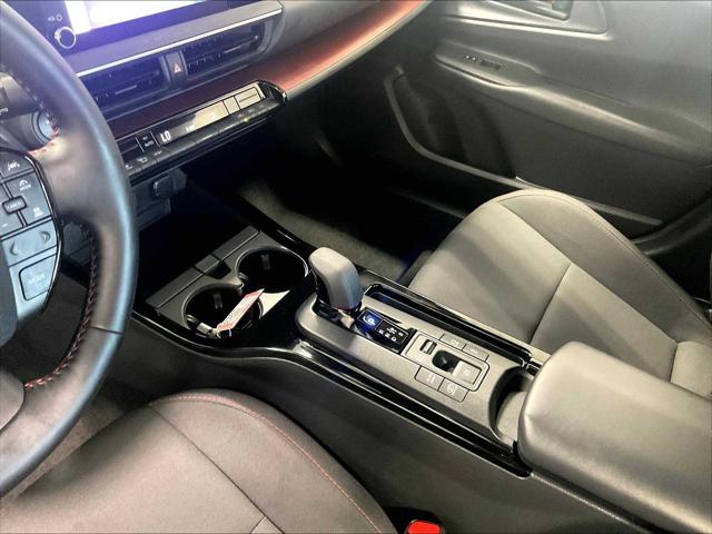 2024 Toyota Prius Prime SE