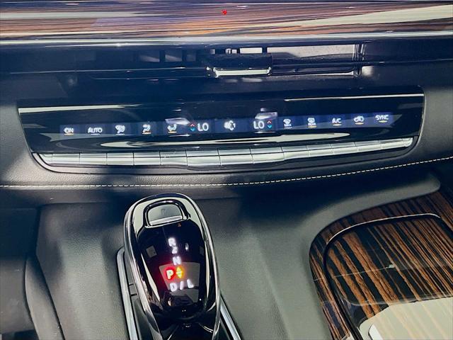 2023 Cadillac Escalade 4WD Premium Luxury