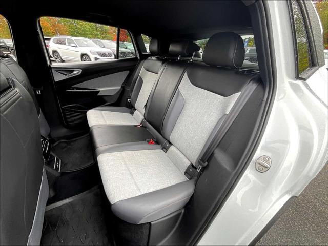 2023 Volkswagen ID.4 Pro