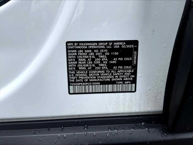 2023 Volkswagen ID.4 Pro