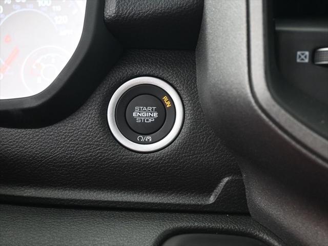 2026 RAM Ram 1500 RAM 1500 TRADESMAN CREW CAB 4X2 57 BOX 2026 RAM Ram 1500 RAM 1500 TRADESMAN CREW CAB 4X2 57 BOX