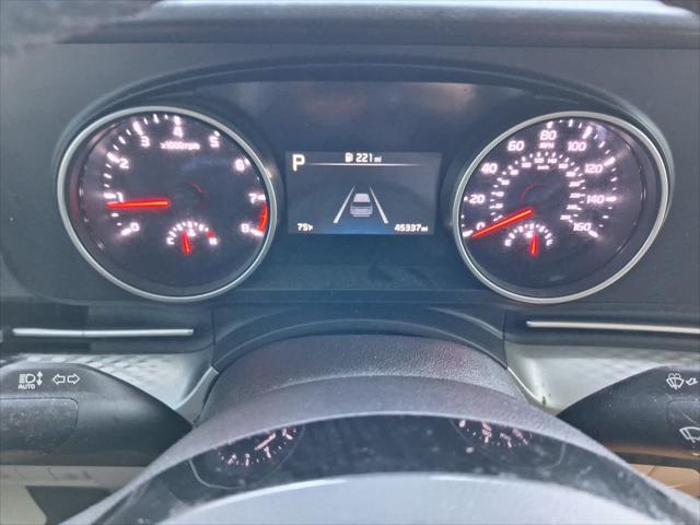 2023 Kia Carnival MPV LX Seat Package