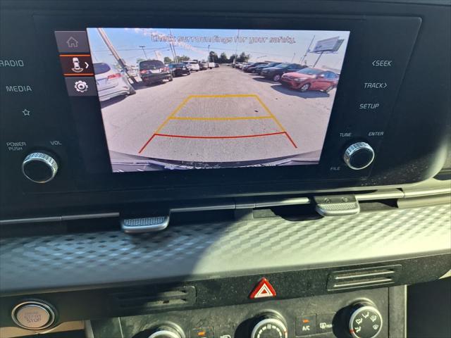 2023 Kia Carnival MPV LX Seat Package