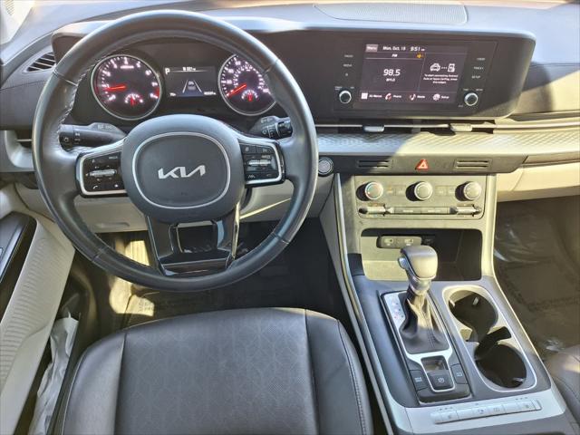 2023 Kia Carnival MPV LX Seat Package