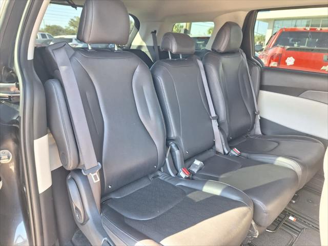 2023 Kia Carnival MPV LX Seat Package