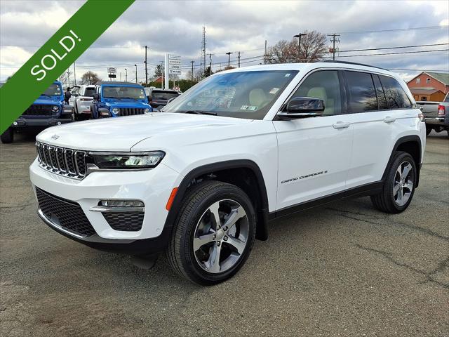 2025 Jeep Grand Cherokee GRAND CHEROKEE LIMITED 4X4 2025 Jeep Grand Cherokee GRAND CHEROKEE LIMITED 4X4