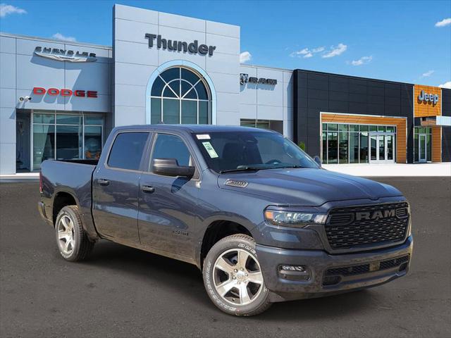 2026 RAM Ram 1500 RAM 1500 EXPRESS CREW CAB 4X2 57 BOX