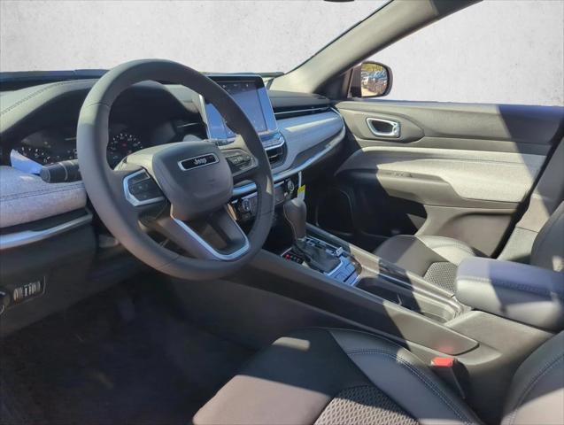 2026 Jeep Compass COMPASS LATITUDE 4X4