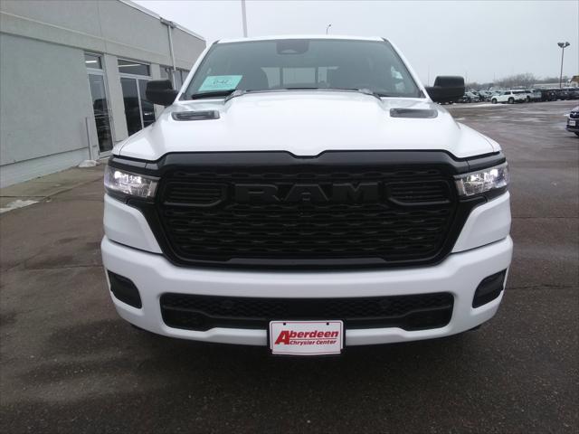 2026 RAM 1500 RAM 1500 EXPRESS CREW CAB 4X4 57 BOX