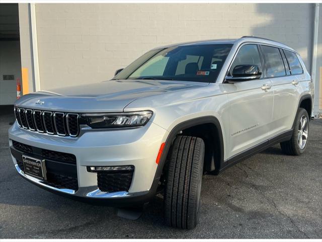 2025 Jeep Grand Cherokee GRAND CHEROKEE L LIMITED 4X4 2025 Jeep Grand Cherokee GRAND CHEROKEE L LIMITED 4X4