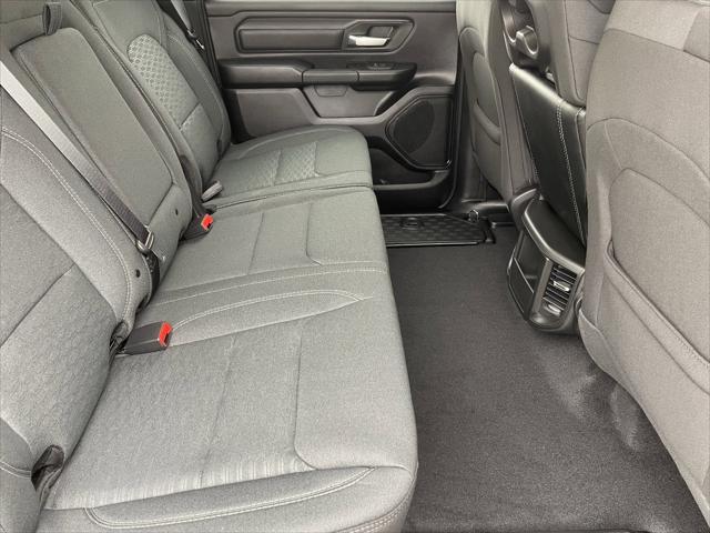 2026 Ram 1500 Express Crew Cab 4x2 5'7" Box