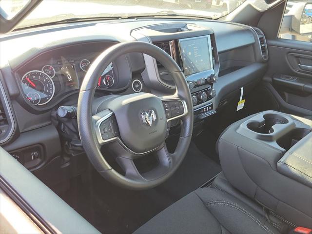 2026 RAM Ram 1500 RAM 1500 EXPRESS CREW CAB 4X2 57 BOX