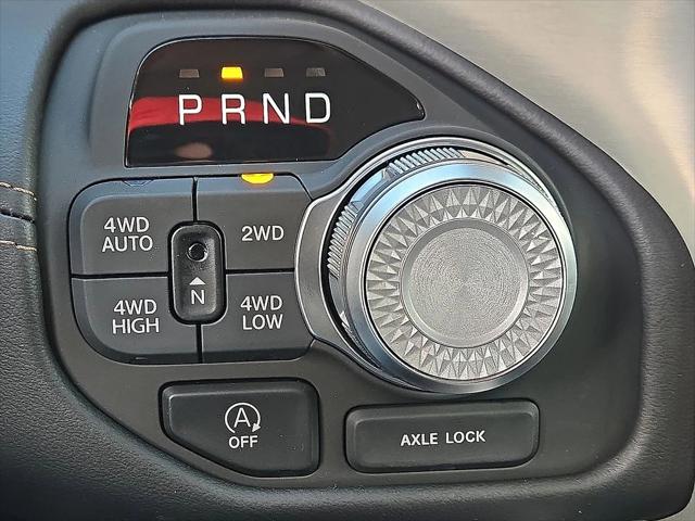 2026 Ram 1500 Tungsten Crew Cab 4x4 5'7" Box
