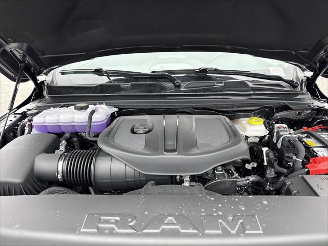 2026 Ram 1500 Laramie Crew Cab 4x4 5'7" Box