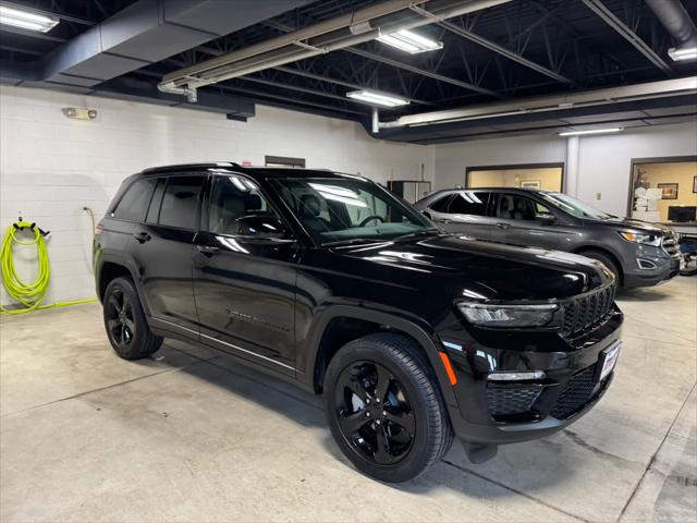 2025 Jeep Grand Cherokee GRAND CHEROKEE LIMITED 4X4 2025 Jeep Grand Cherokee GRAND CHEROKEE LIMITED 4X4