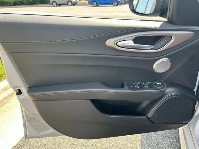 2025 Alfa Romeo Giulia AWD