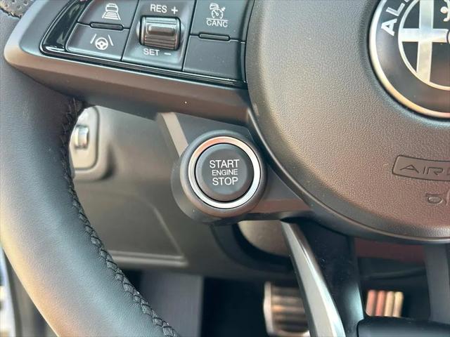 2025 Alfa Romeo Giulia AWD