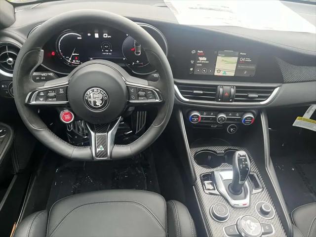 2024 Alfa Romeo Giulia Quadrifoglio RWD