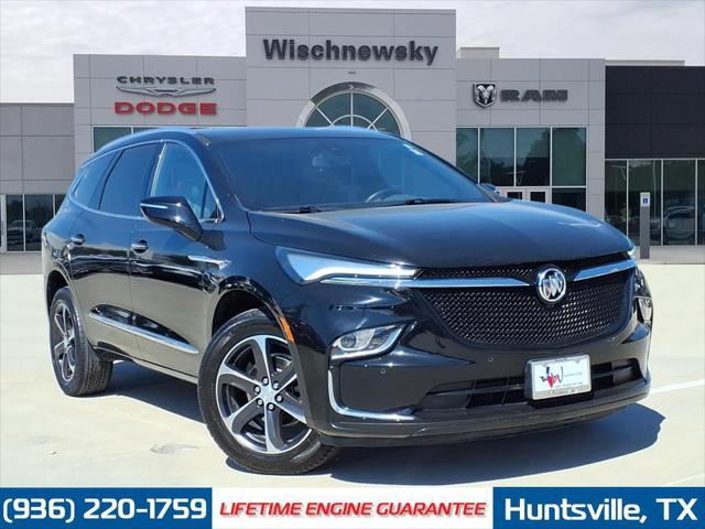 2022 Buick Enclave FWD Essence 2022 Buick Enclave FWD Essence