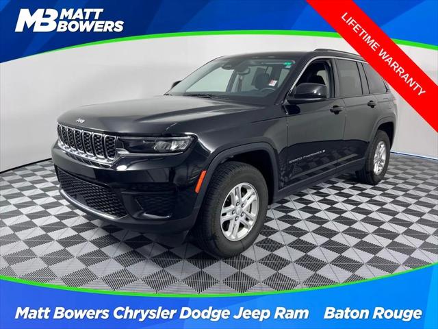 2023 Jeep Grand Cherokee Laredo 4x2