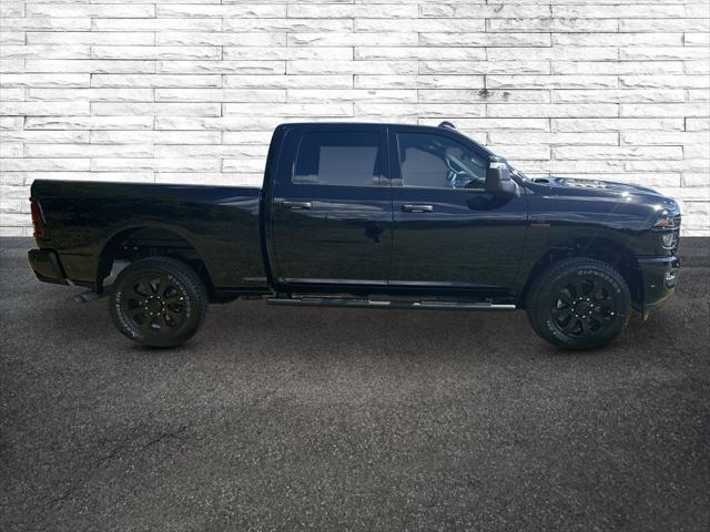 2026 RAM Ram 2500 RAM 2500 BLACK EXPRESS CREW CAB 4X4 64 BOX