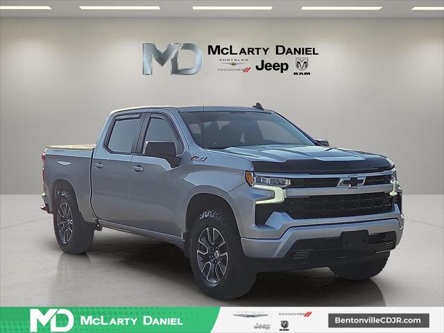 2022 Chevrolet Silverado 1500 4WD Crew Cab Short Bed RST