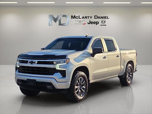 2022 Chevrolet Silverado 1500 4WD Crew Cab Short Bed RST