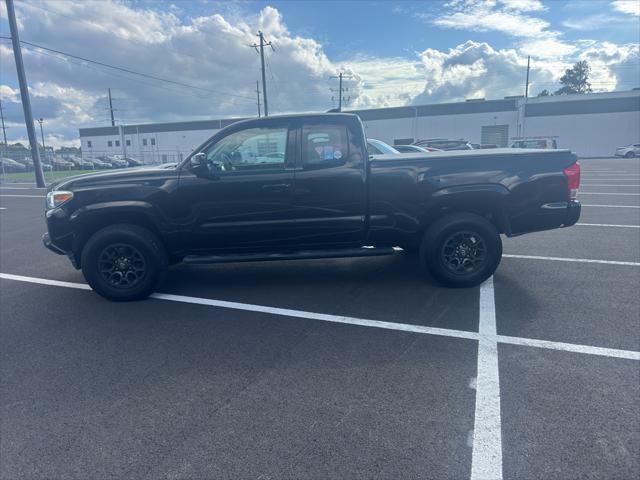 2016 Toyota Tacoma SR